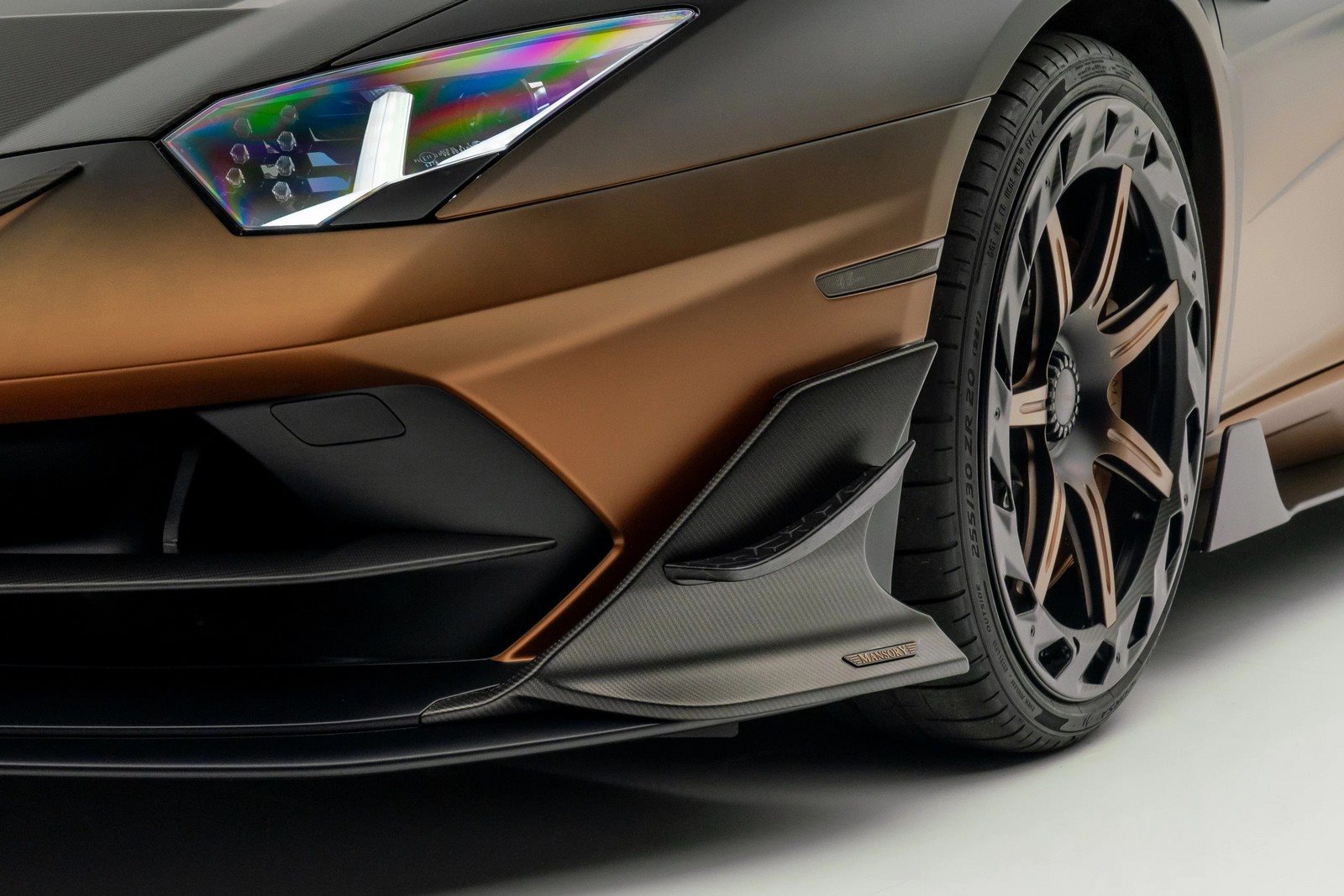 LAMBORGHINI AVENTADOR SVJ ROADSTER CARBONADO GTS BY MANSORY, foto 11