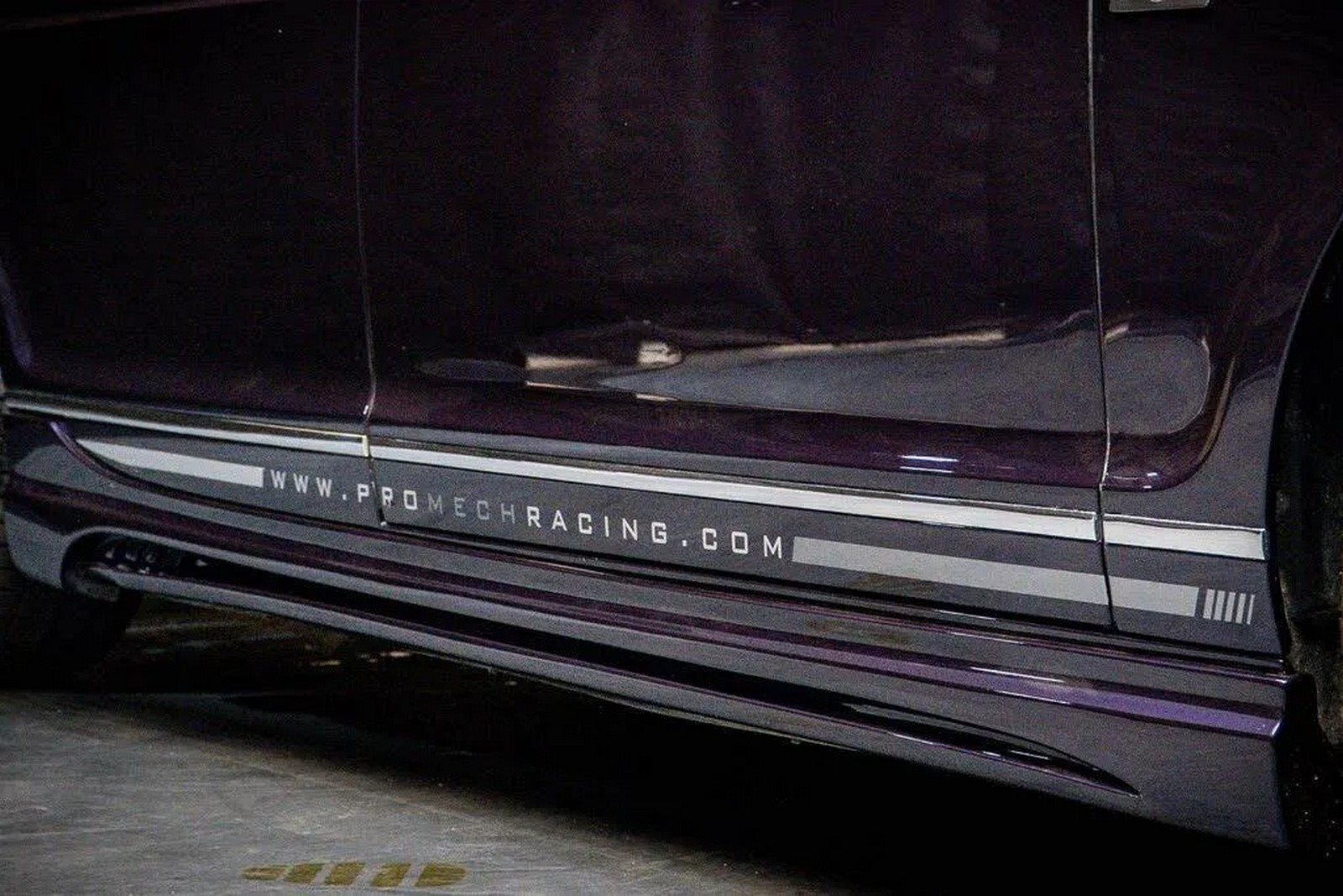 2005 - BENTLEY CONTINENTAL FLYING SPUR ‘DECADENCE’ BY DC CUSTOMS, foto 13