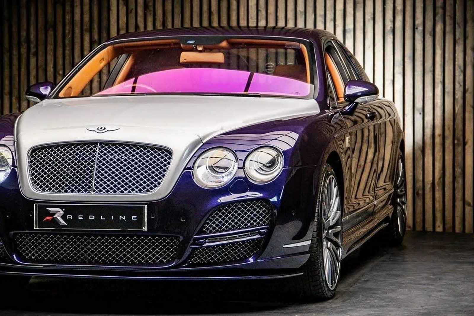 2005 - BENTLEY CONTINENTAL FLYING SPUR ‘DECADENCE’ BY DC CUSTOMS, foto 14