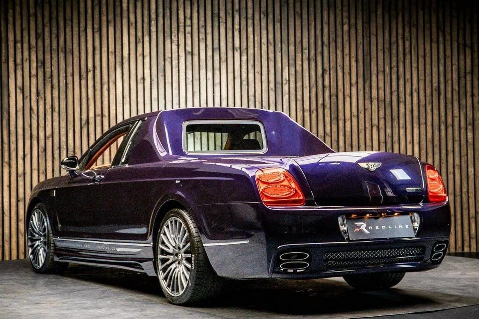 2005 - BENTLEY CONTINENTAL FLYING SPUR ‘DECADENCE’ BY DC CUSTOMS, foto 17