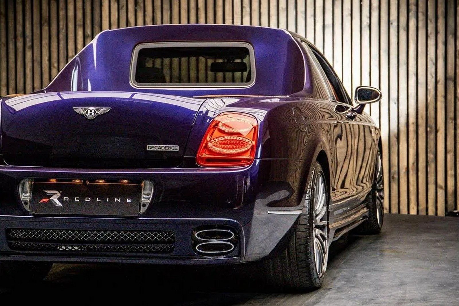 2005 - BENTLEY CONTINENTAL FLYING SPUR ‘DECADENCE’ BY DC CUSTOMS, foto 19