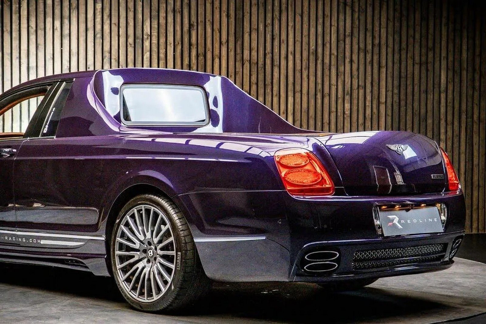 2005 - BENTLEY CONTINENTAL FLYING SPUR ‘DECADENCE’ BY DC CUSTOMS, foto 20