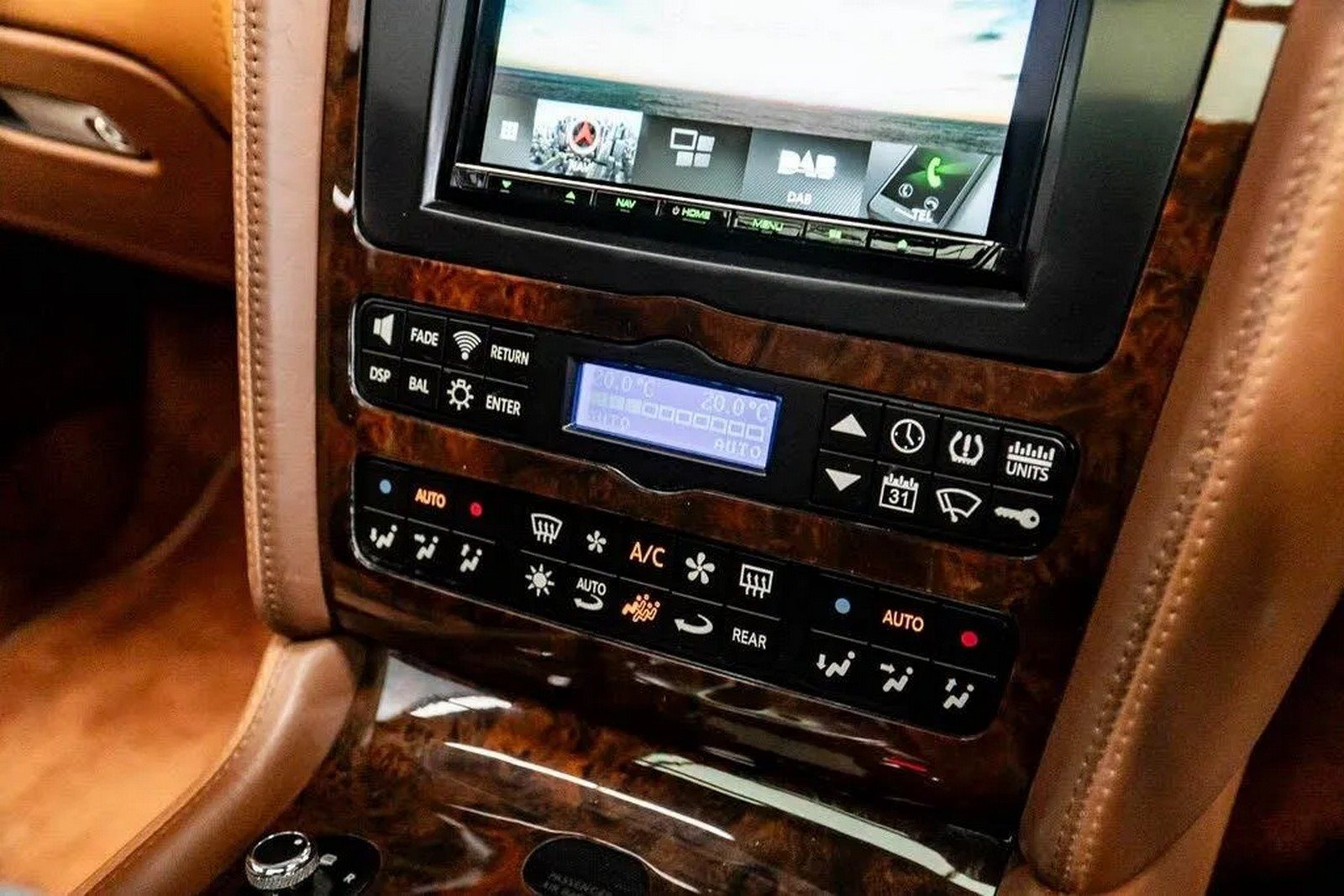 2005 - BENTLEY CONTINENTAL FLYING SPUR ‘DECADENCE’ BY DC CUSTOMS, foto 36
