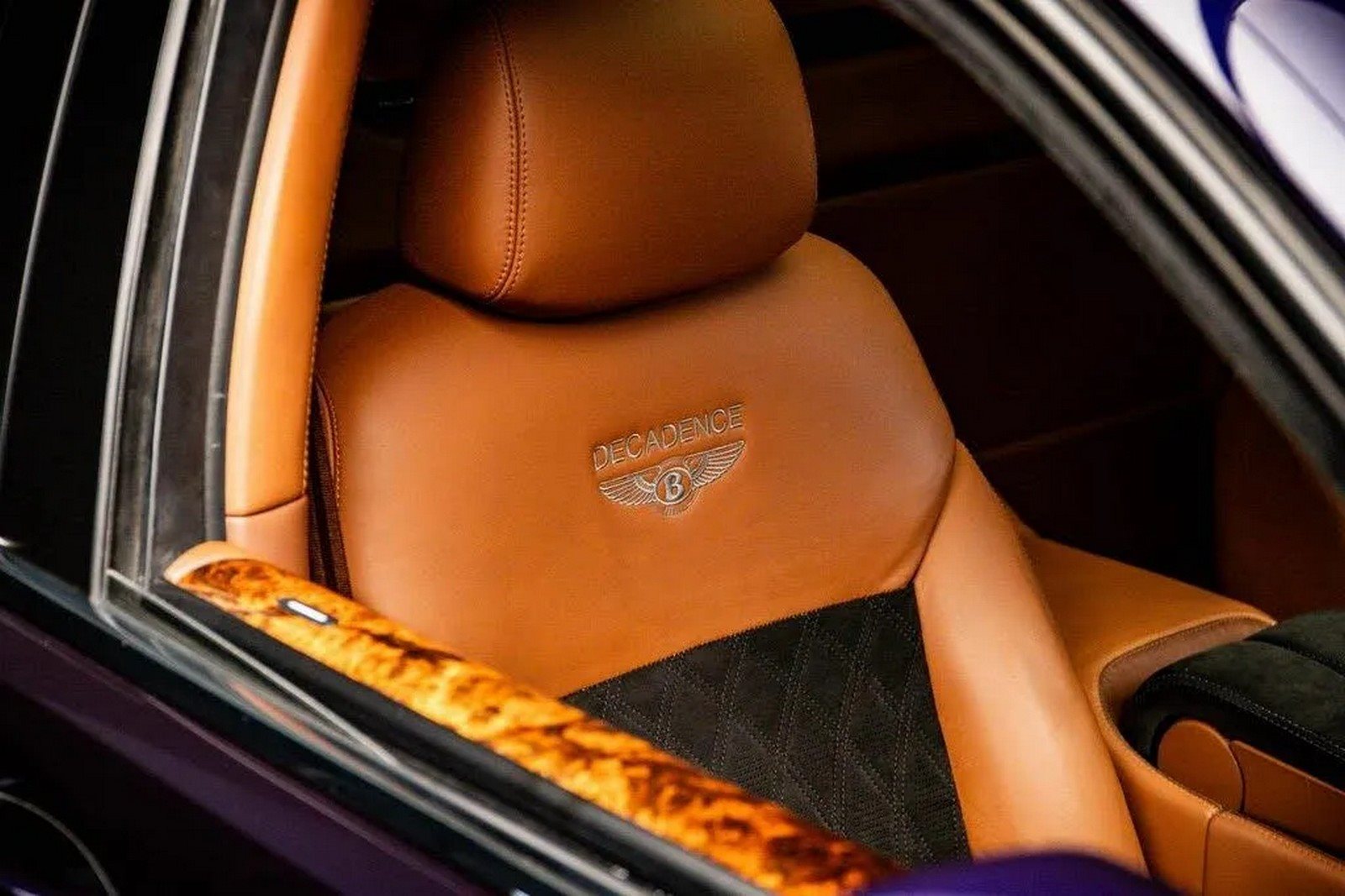 2005 - BENTLEY CONTINENTAL FLYING SPUR ‘DECADENCE’ BY DC CUSTOMS, foto 39