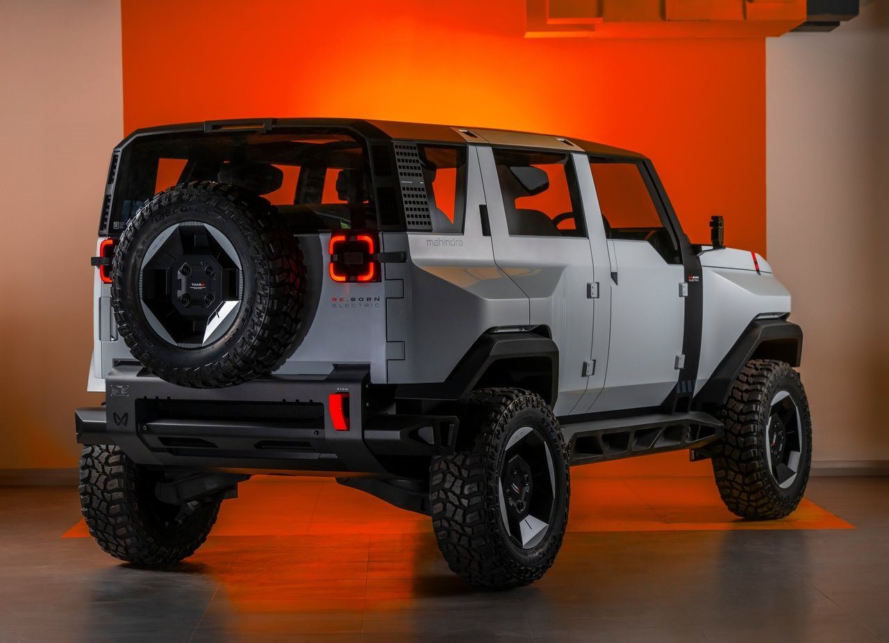 2023 - MAHINDRA THAR.e CONCEPT, foto 12