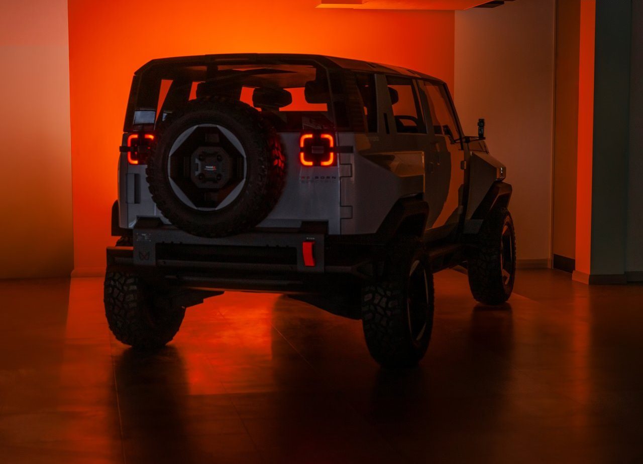 2023 - MAHINDRA THAR.e CONCEPT, foto 15