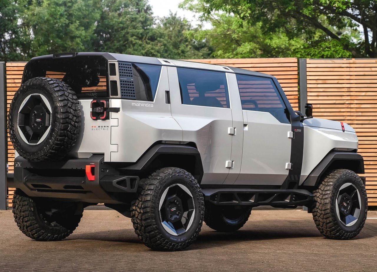2023 - MAHINDRA THAR.e CONCEPT, foto 19