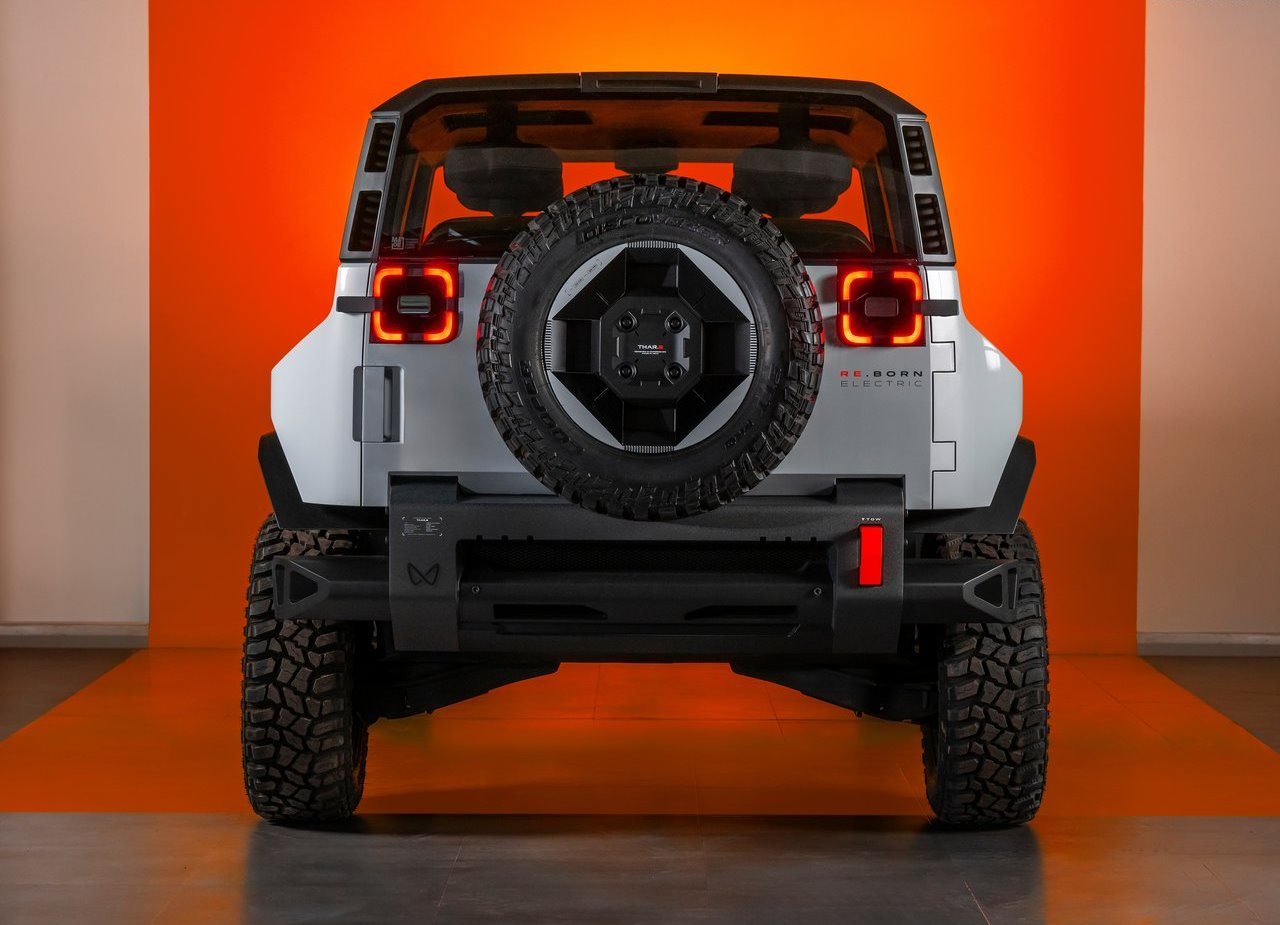 2023 - MAHINDRA THAR.e CONCEPT, foto 26
