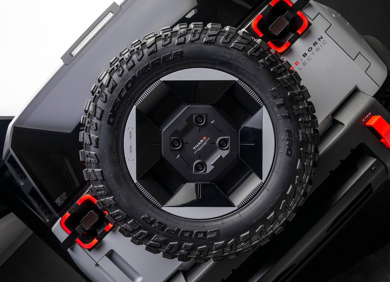 2023 - MAHINDRA THAR.e CONCEPT, foto 48