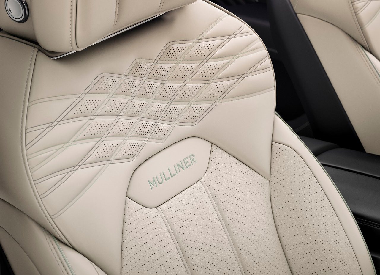 BENTLEY BENTAYGA EWB MULLINER, foto 16