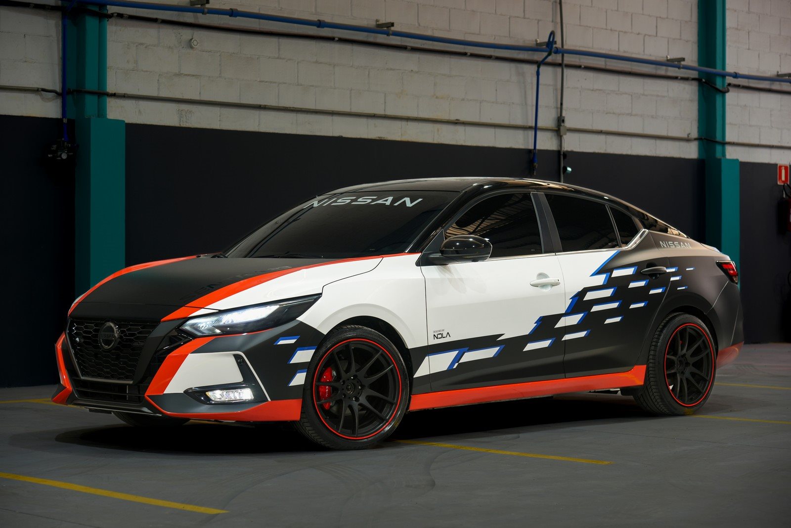 NISSAN SENTRA SHOW CAR, foto 2