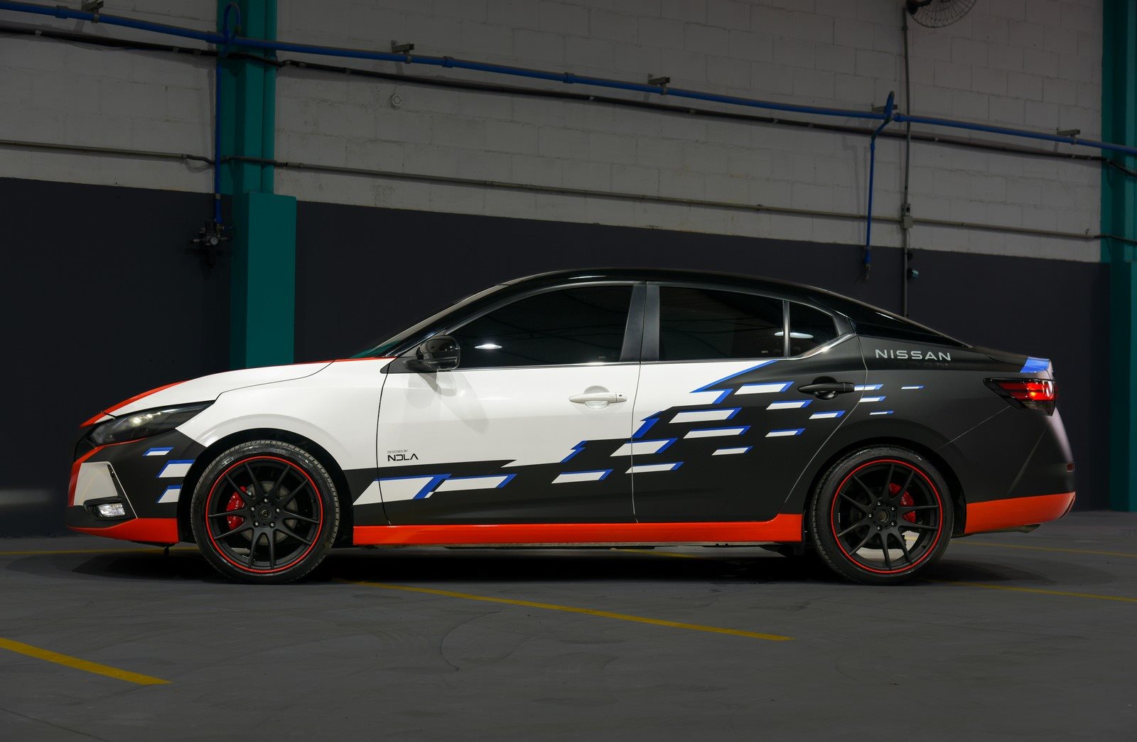 NISSAN SENTRA SHOW CAR, foto 4