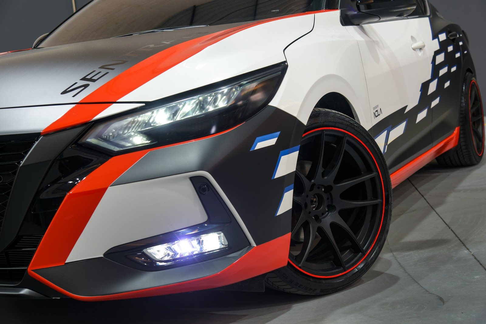NISSAN SENTRA SHOW CAR, foto 6