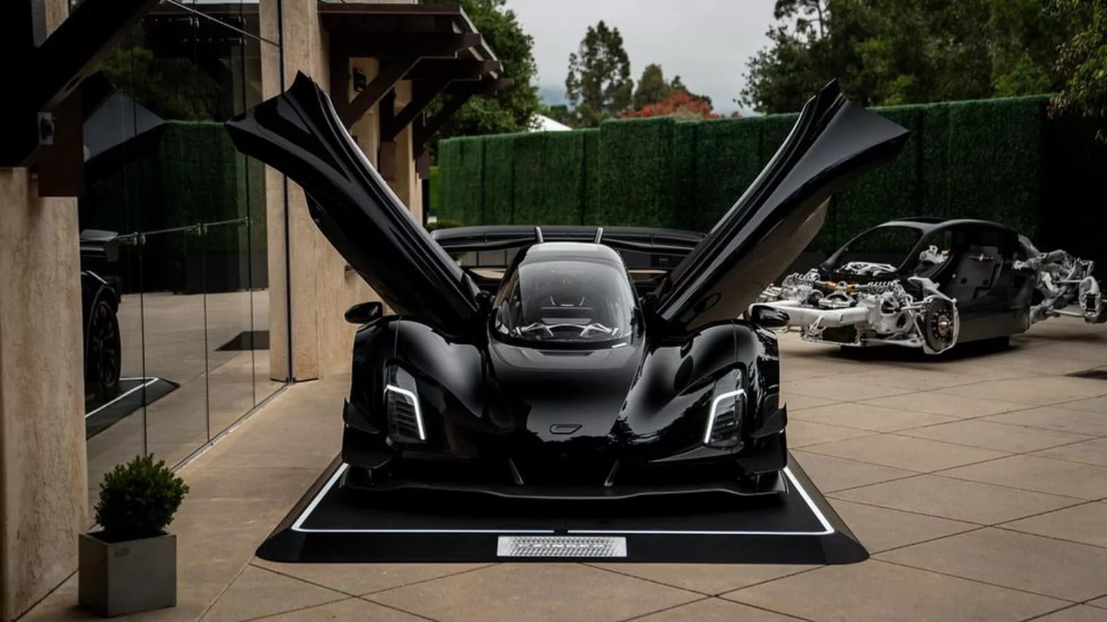 2023 - CZINGER 21C BLACKBIRD EDITION, foto 4