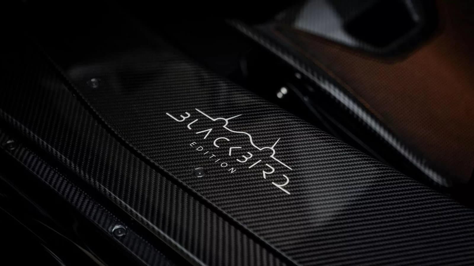 2023 - CZINGER 21C BLACKBIRD EDITION, foto 12