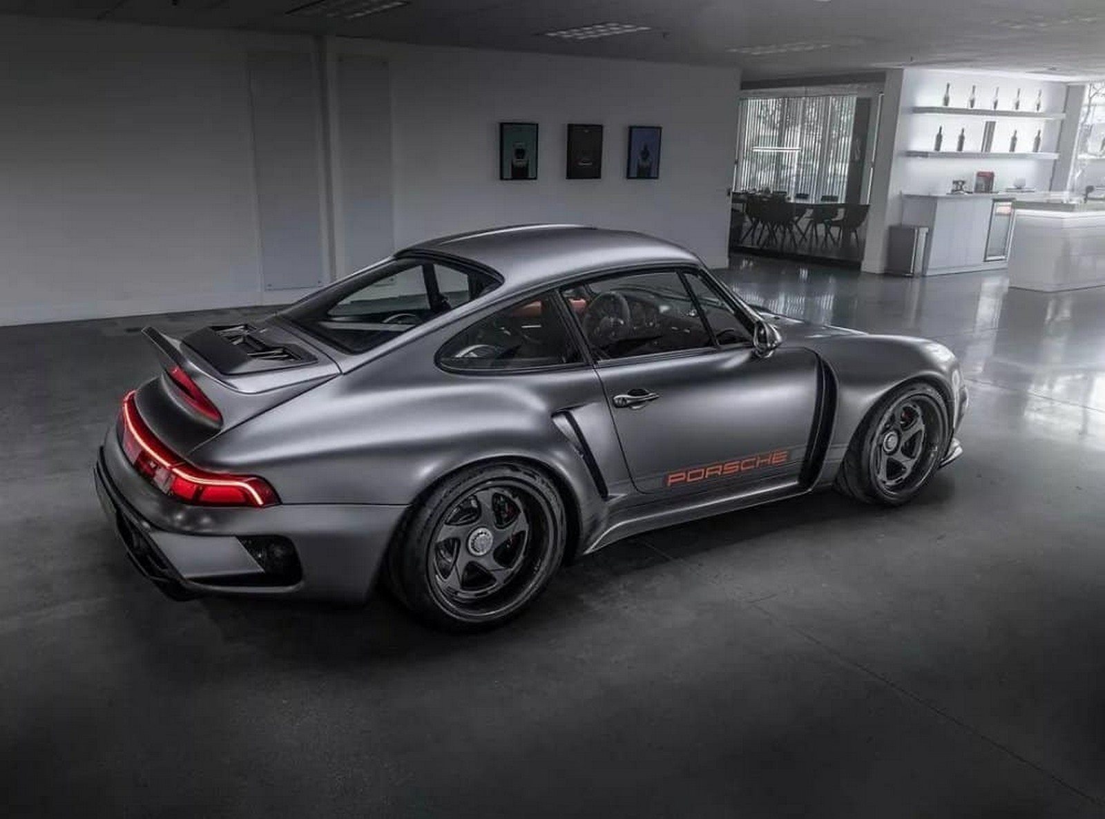 2023 - PORSCHE 911 TOURING TURBO EDITION COUPE BY GUNTHER WERKS, foto 2
