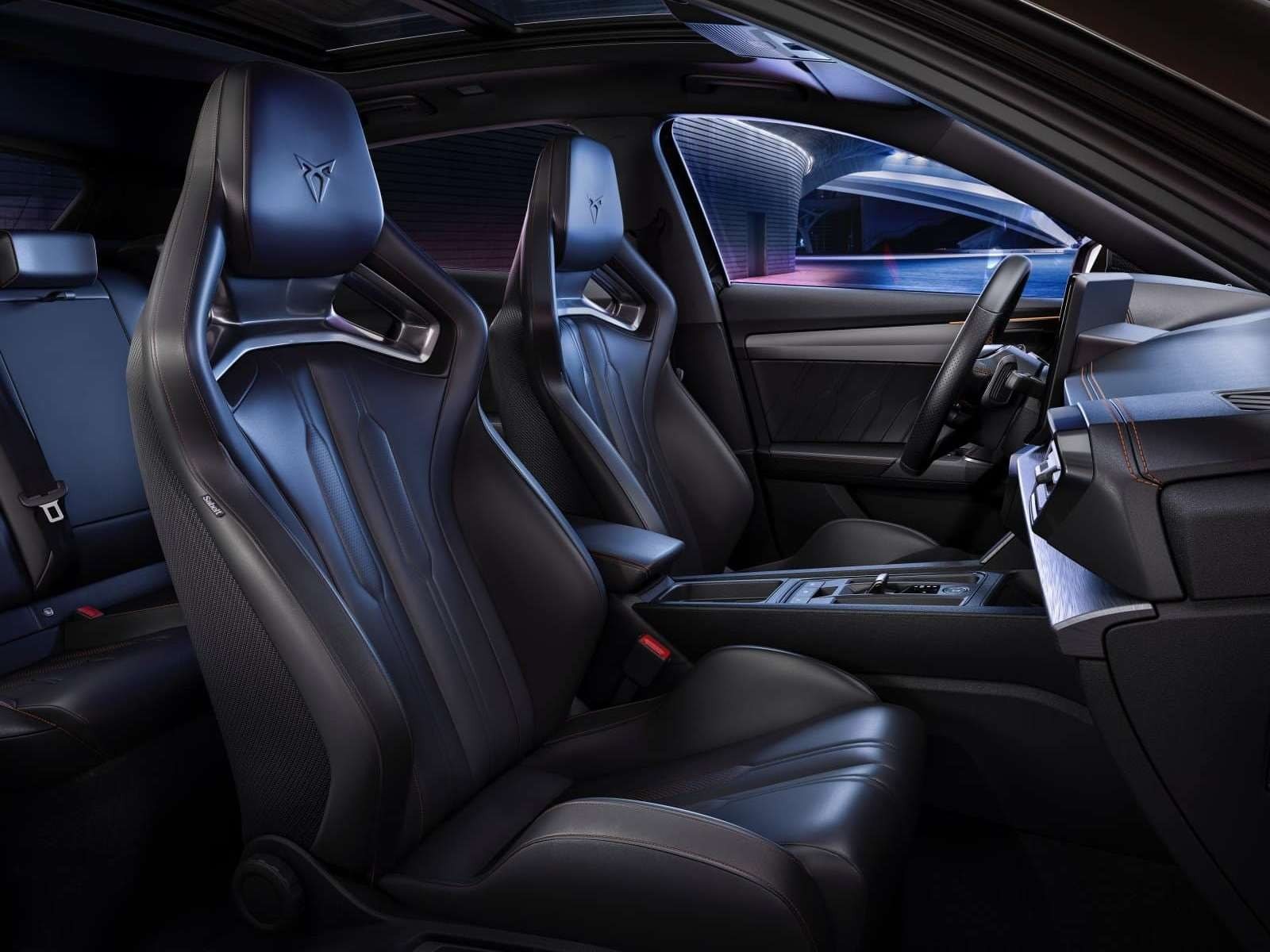 2023 - CUPRA FORMENTOR VZ5 BAT, foto 2