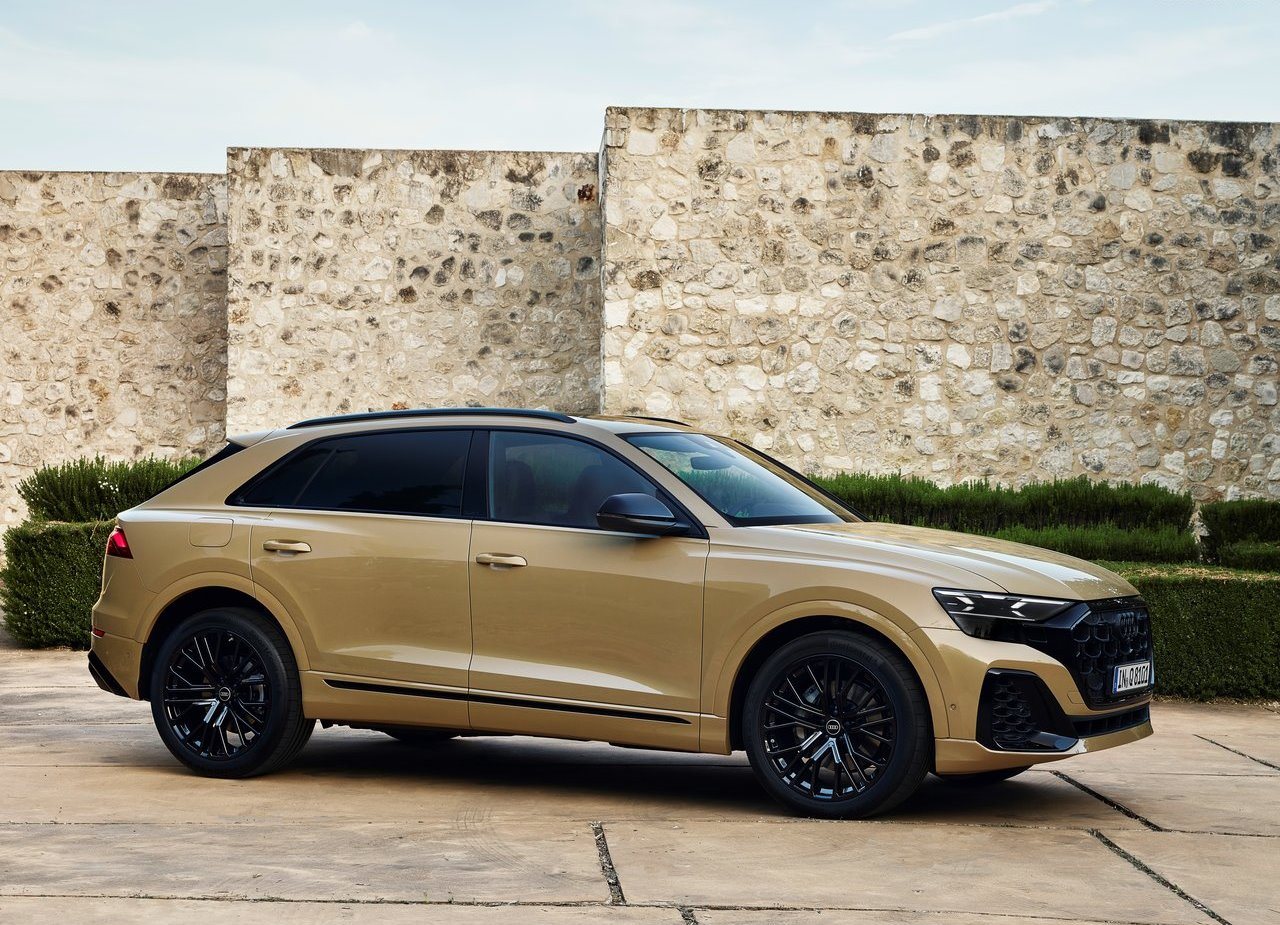 AUDI Q8, foto 4