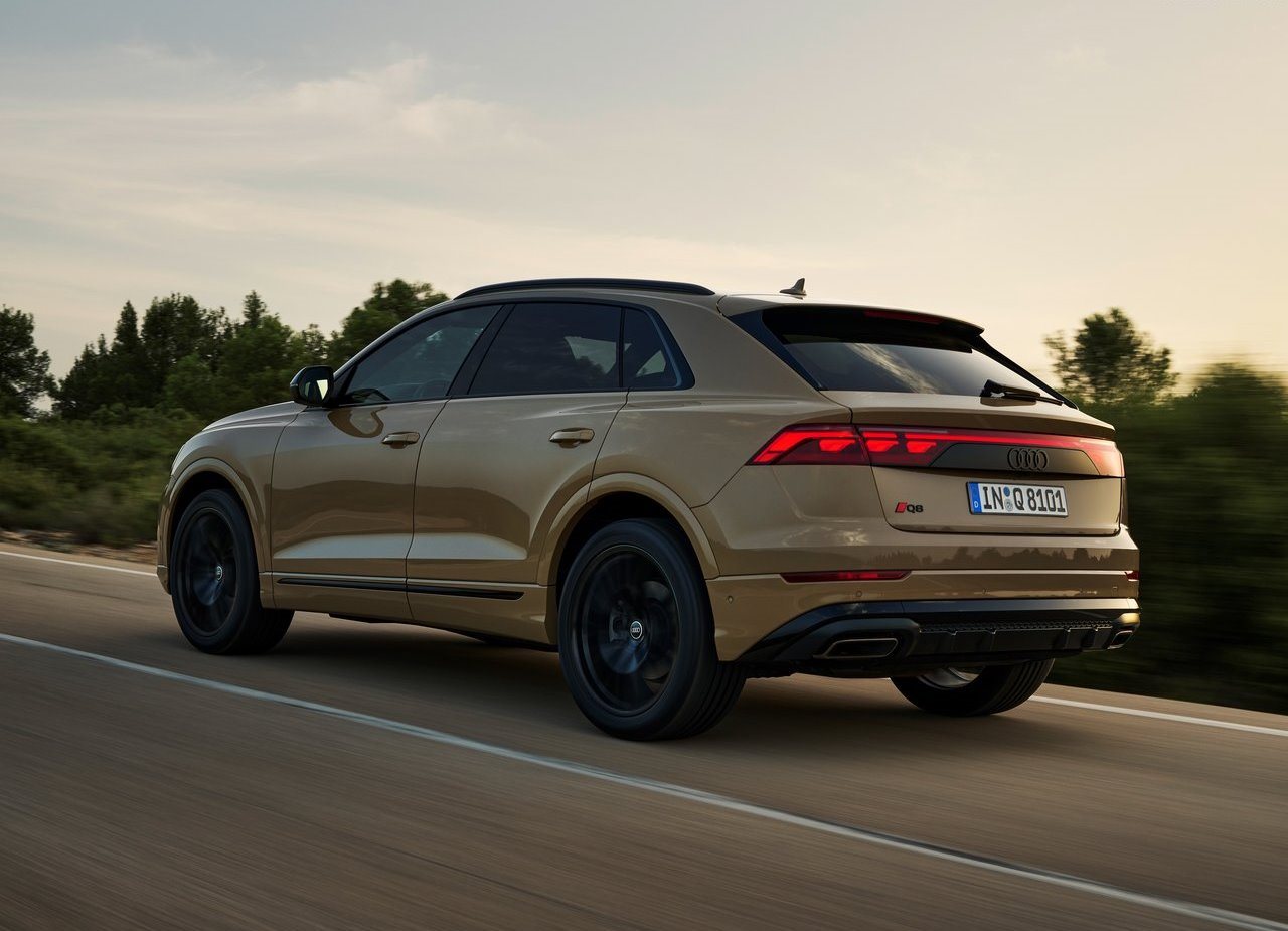 AUDI Q8, foto 19