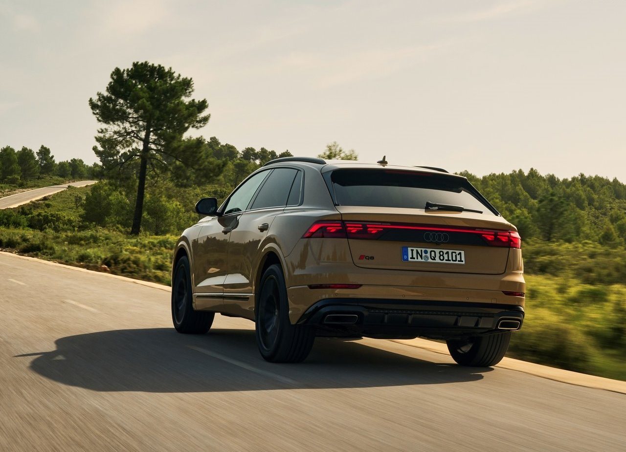 AUDI Q8, foto 20