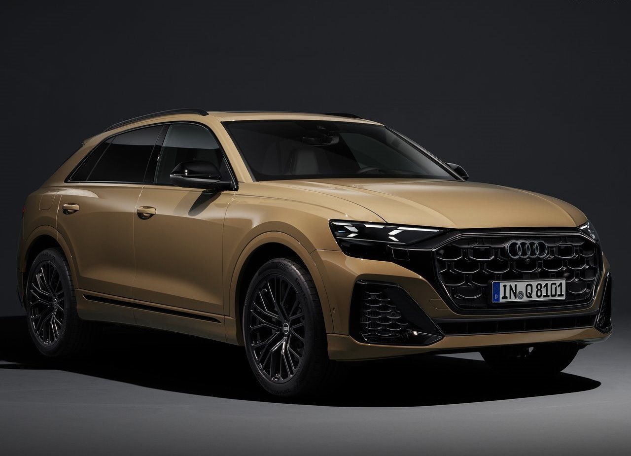 AUDI Q8, foto 30