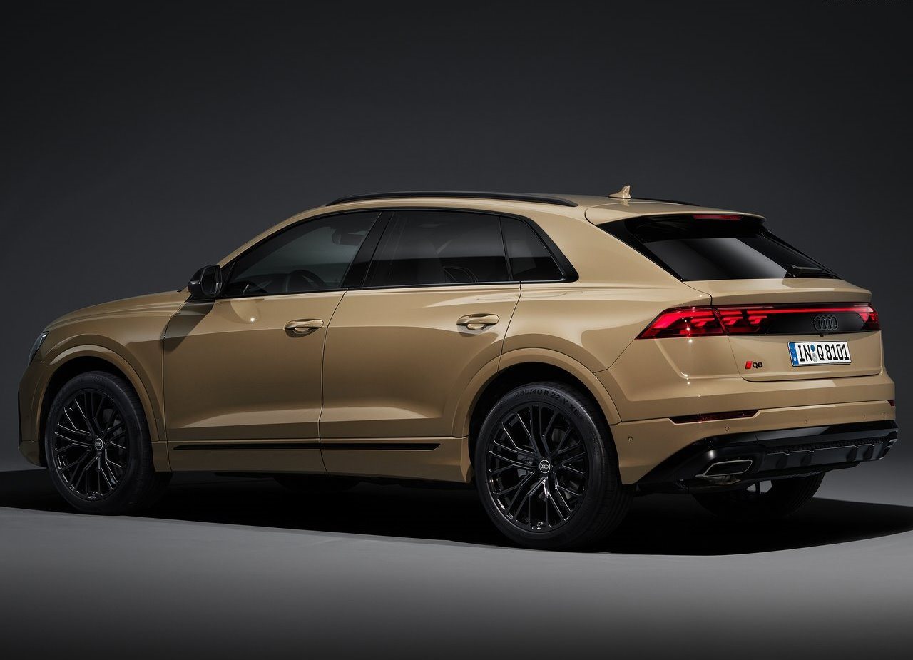 AUDI Q8, foto 33