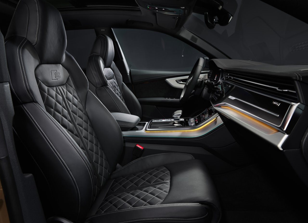 AUDI Q8, foto 39