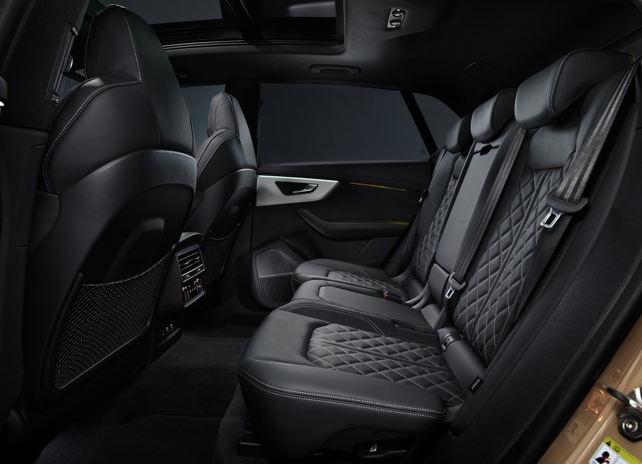 AUDI Q8, foto 40