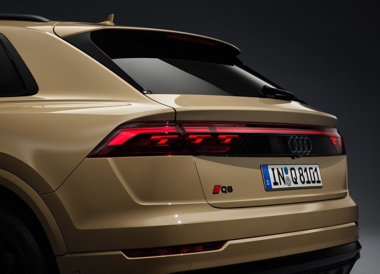 AUDI Q8, foto 47