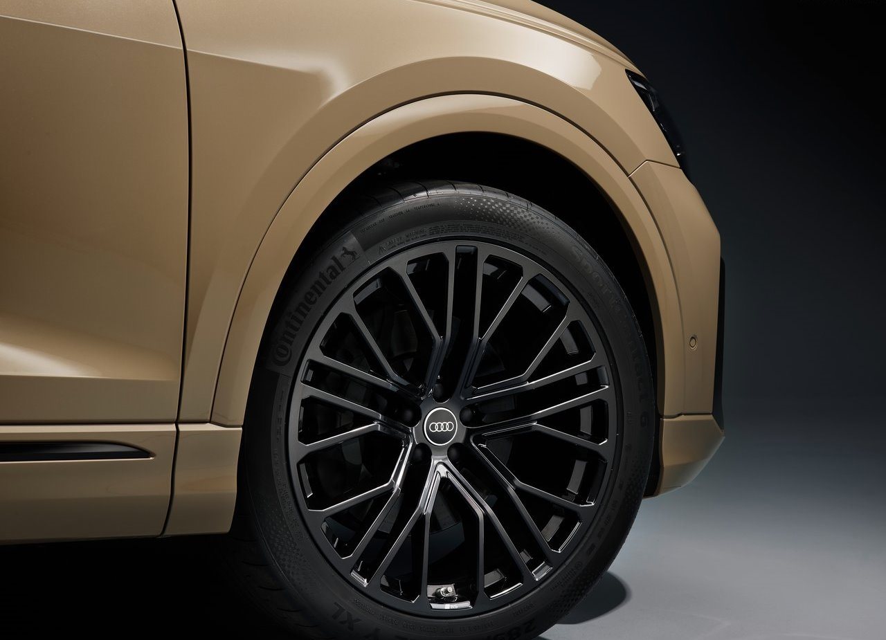 AUDI Q8, foto 50