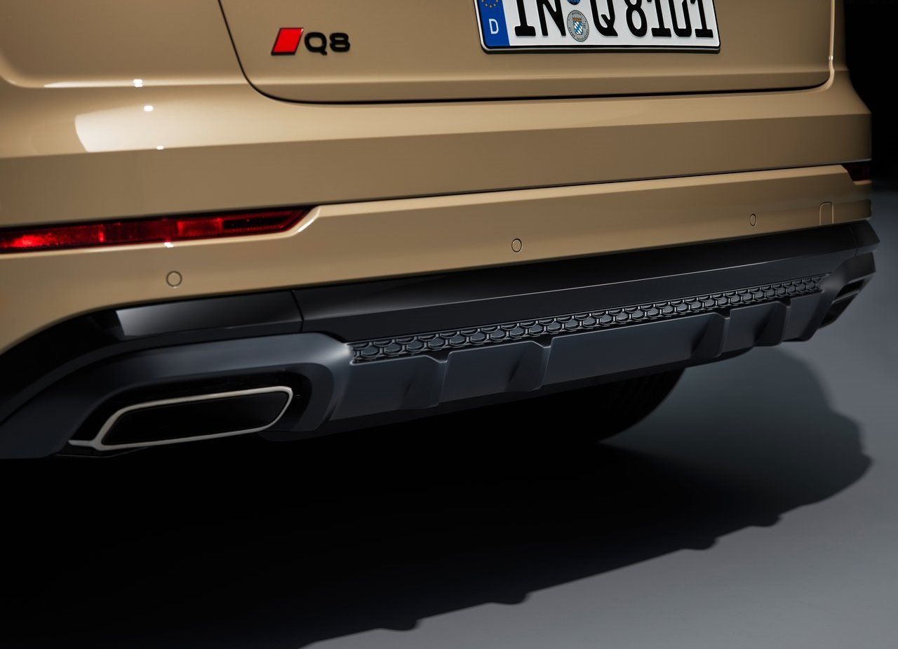 AUDI Q8, foto 51