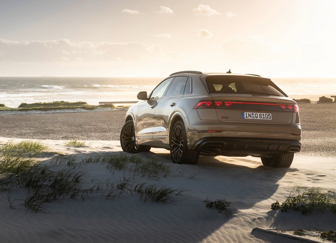AUDI Q8, foto 102
