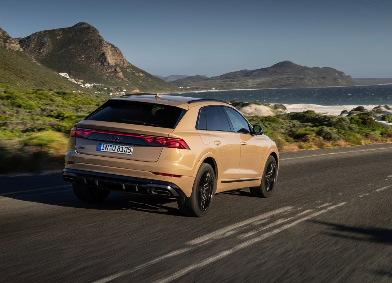 AUDI Q8, foto 119