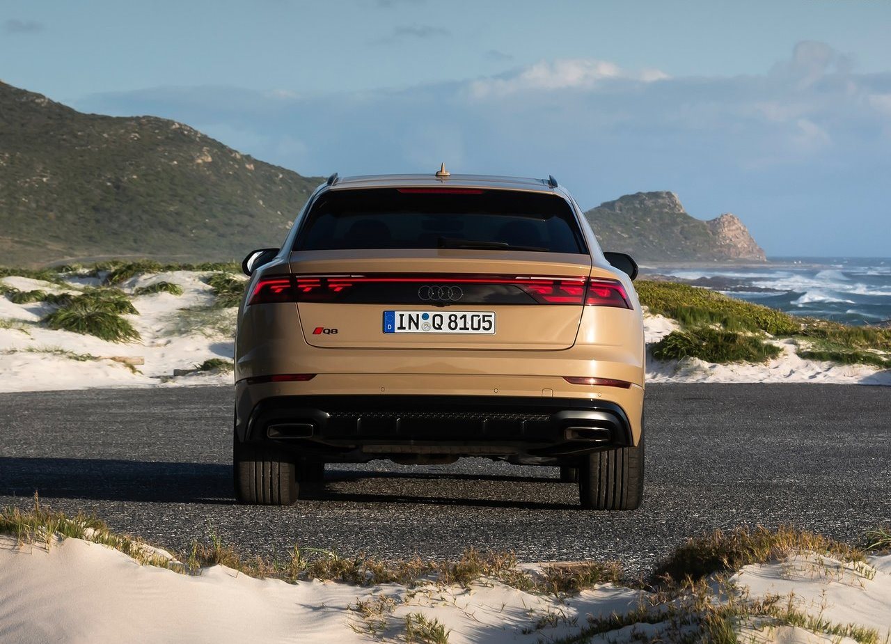 AUDI Q8, foto 126