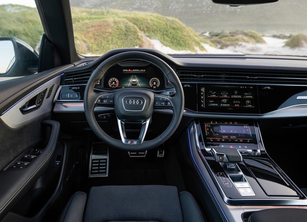 AUDI Q8, foto 129