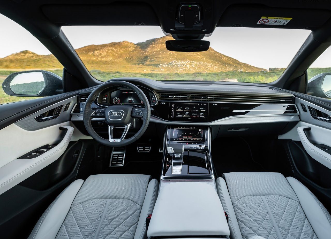 AUDI Q8, foto 130