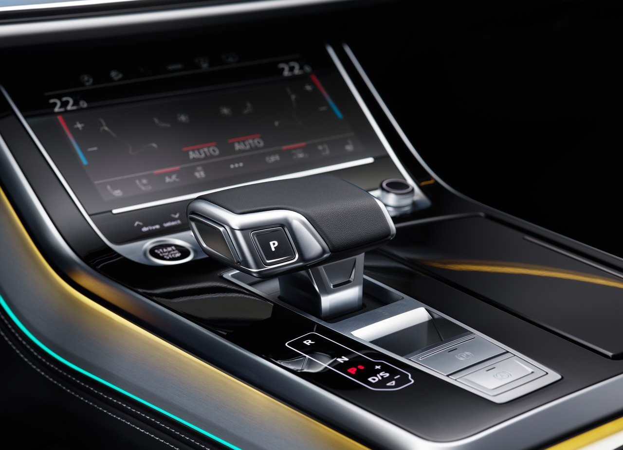 AUDI Q8, foto 138