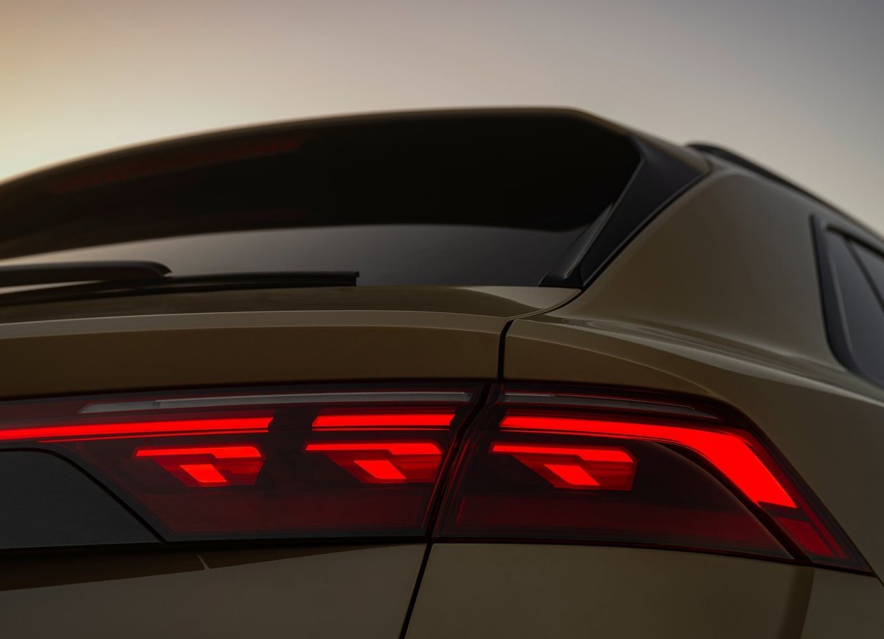 AUDI Q8, foto 143