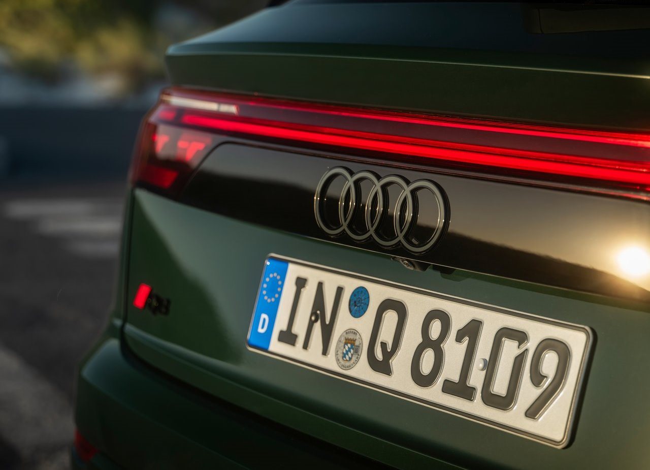 AUDI Q8, foto 146