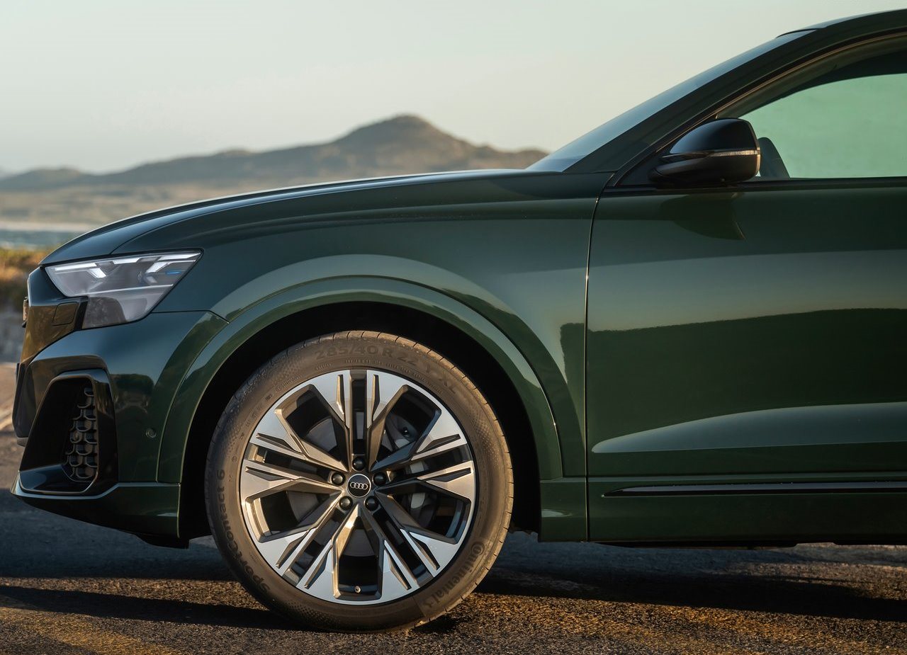 AUDI Q8, foto 148