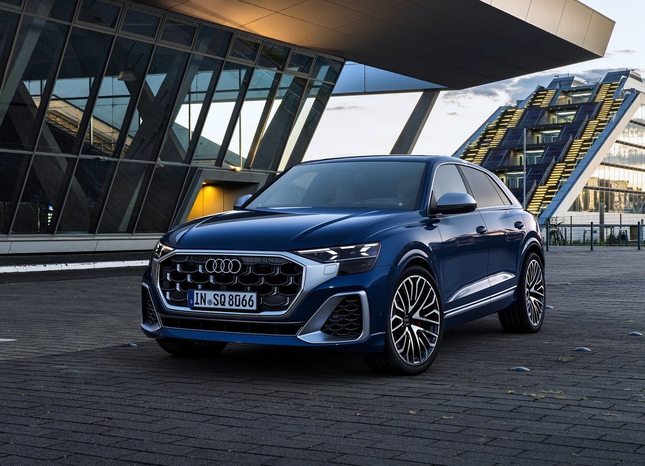 AUDI SQ8, foto 1