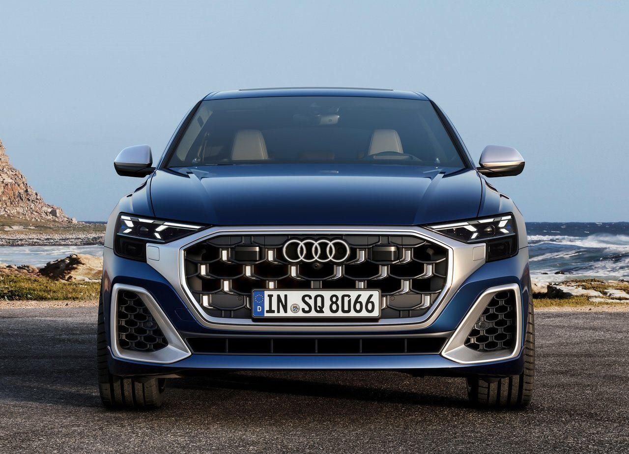 AUDI SQ8, foto 17