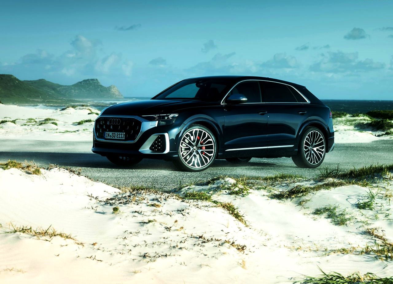 AUDI SQ8, foto 35