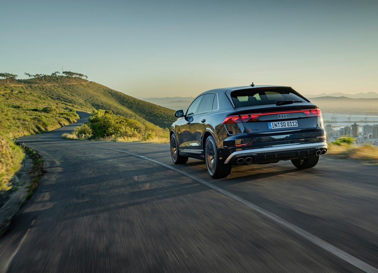 AUDI SQ8, foto 57