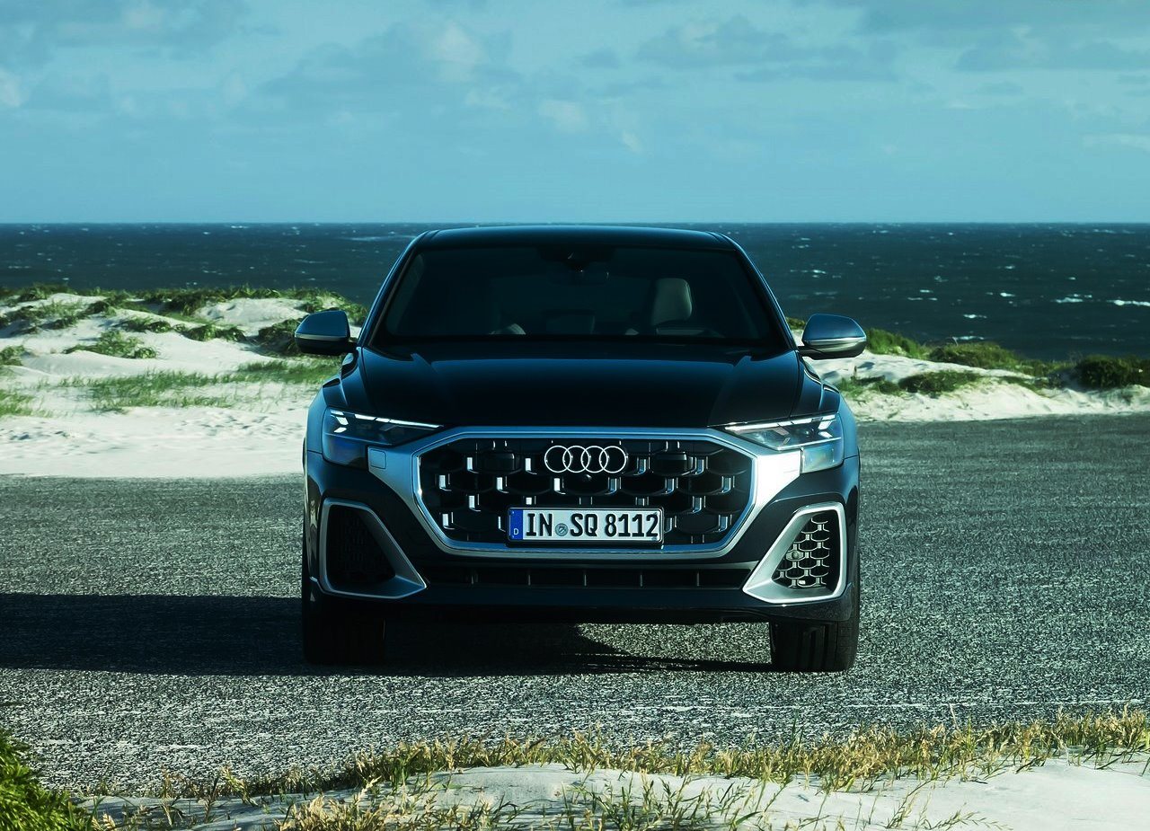 AUDI SQ8, foto 60