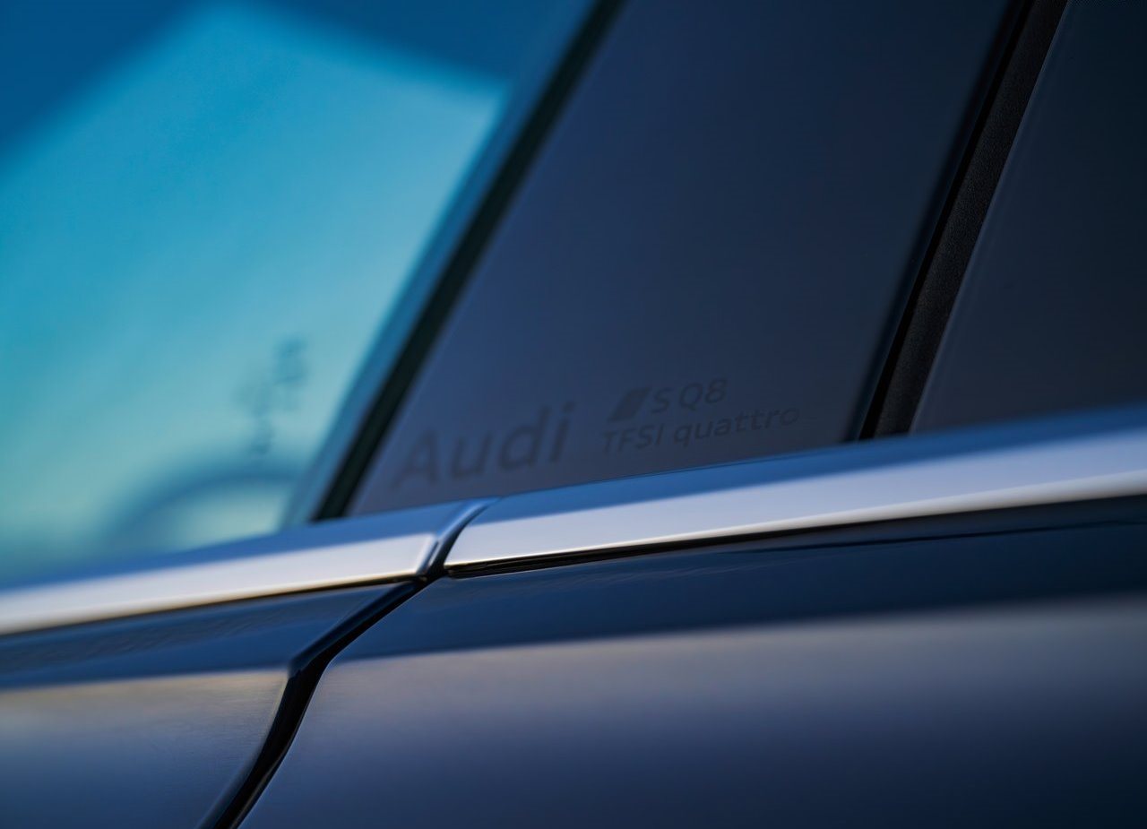 AUDI SQ8, foto 82