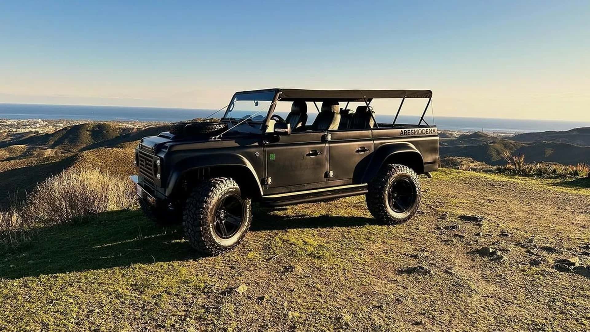 2023 - LAND ROVER DEFENDER CABRIO BY ARES MODENA, foto 1