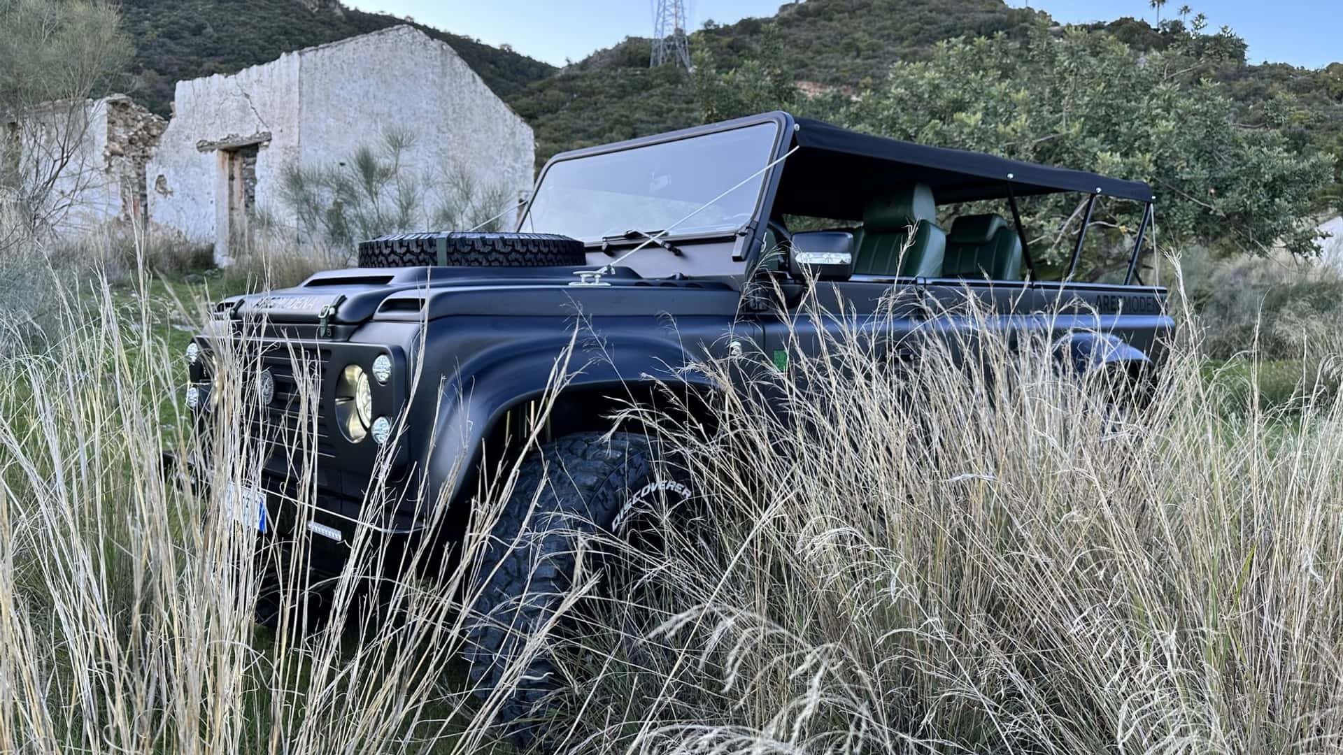 2023 - LAND ROVER DEFENDER CABRIO BY ARES MODENA, foto 4