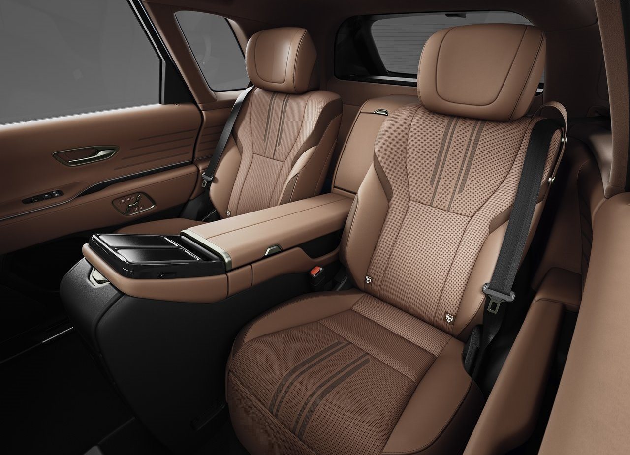 TOYOTA CENTURY SUV, foto 30