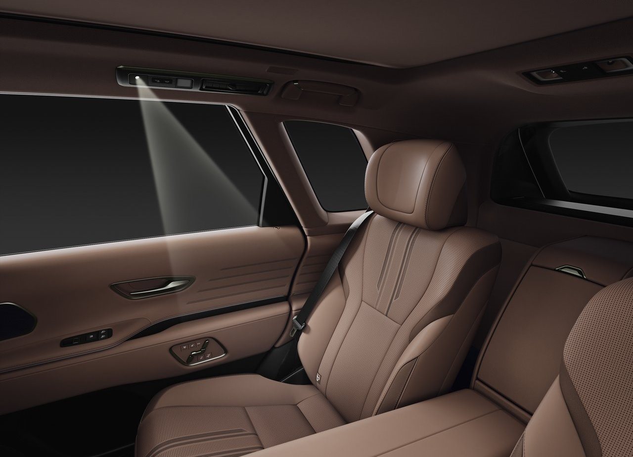 TOYOTA CENTURY SUV, foto 32